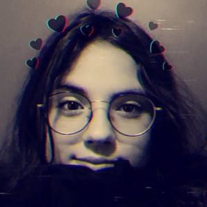 Meet your Posher, Camélia